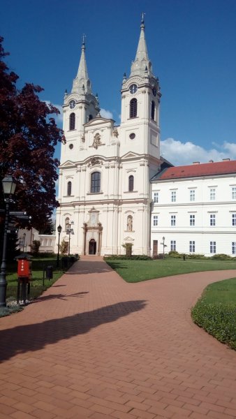 A Zirci Ciszterci Apátság temploma